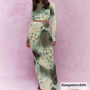 Misguided-Green Marble-Print Maxi Skirt and top Sleek High-Rise Silhouette large